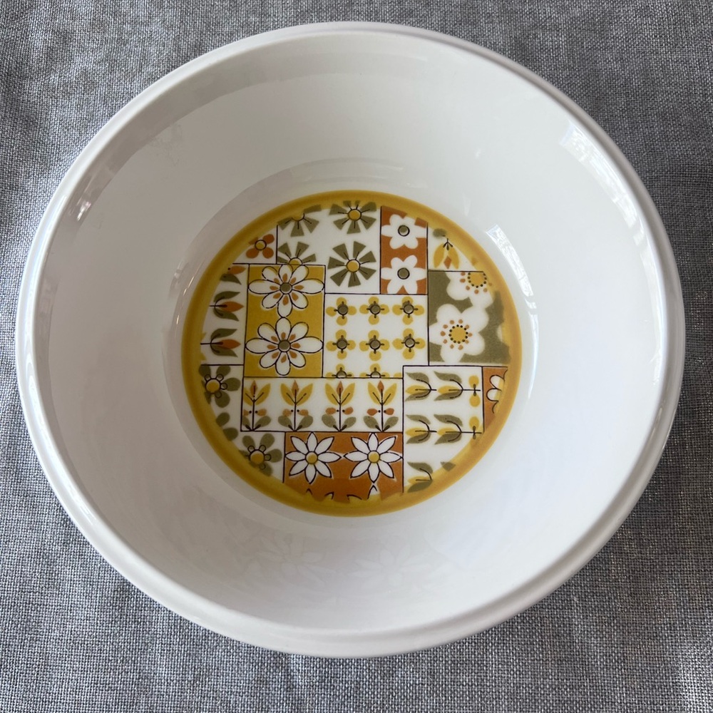 VTG Retro MCM Mikasa Dina Light N Lovely Large Serving Bowl 9”